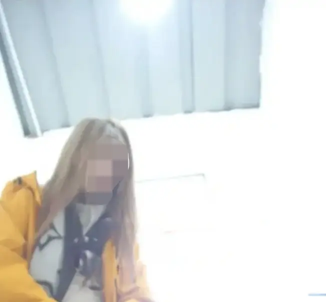 木木厕所原视频《木木橙色冲锋衣厕所》全集高清播放-无广告在线看完整版-木木事件高清资源百度网盘免费下载