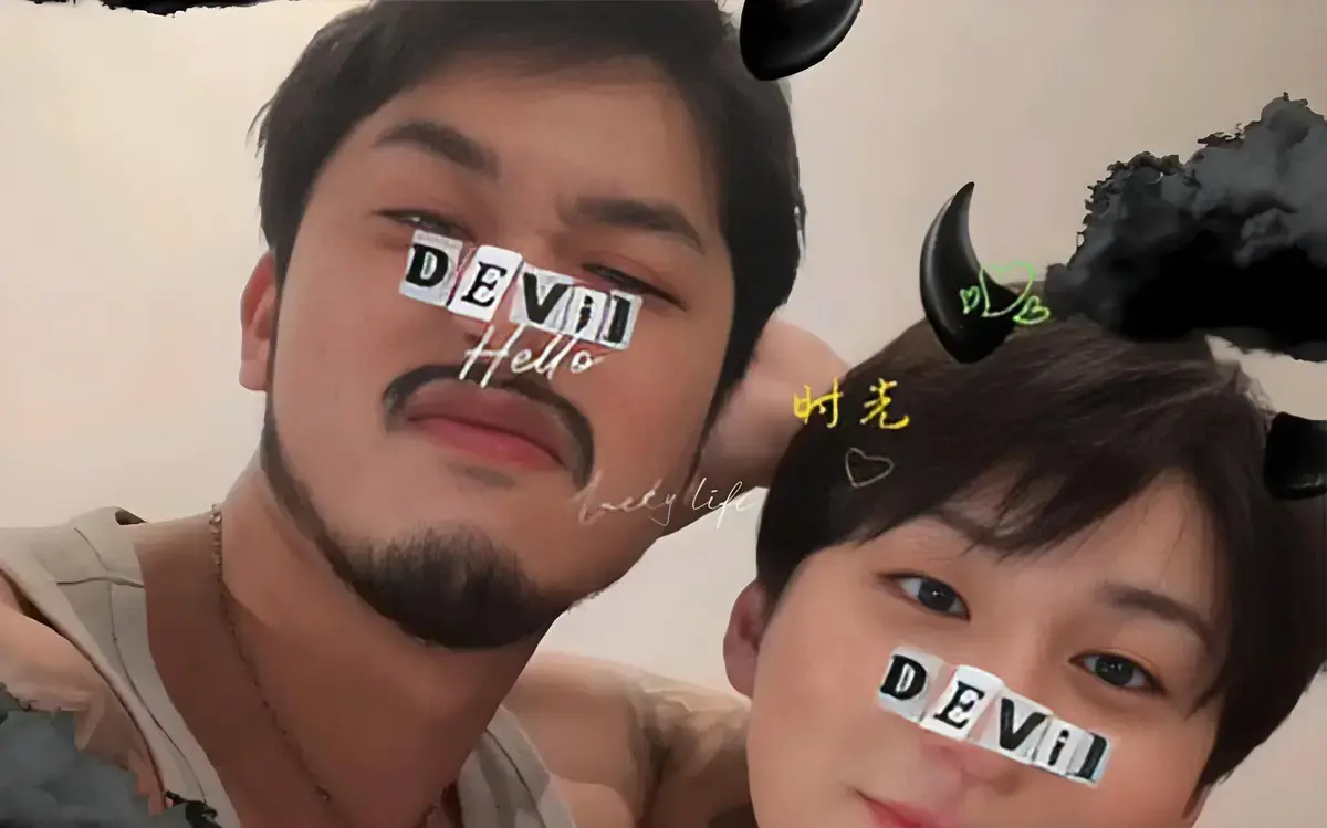 《花臂凉太全集》HD高清画质免费播放-花臂凉太老师10周年纪录片无广告观看-花臂夫妇全集网盘资源-夸克云盘高速下载无删减