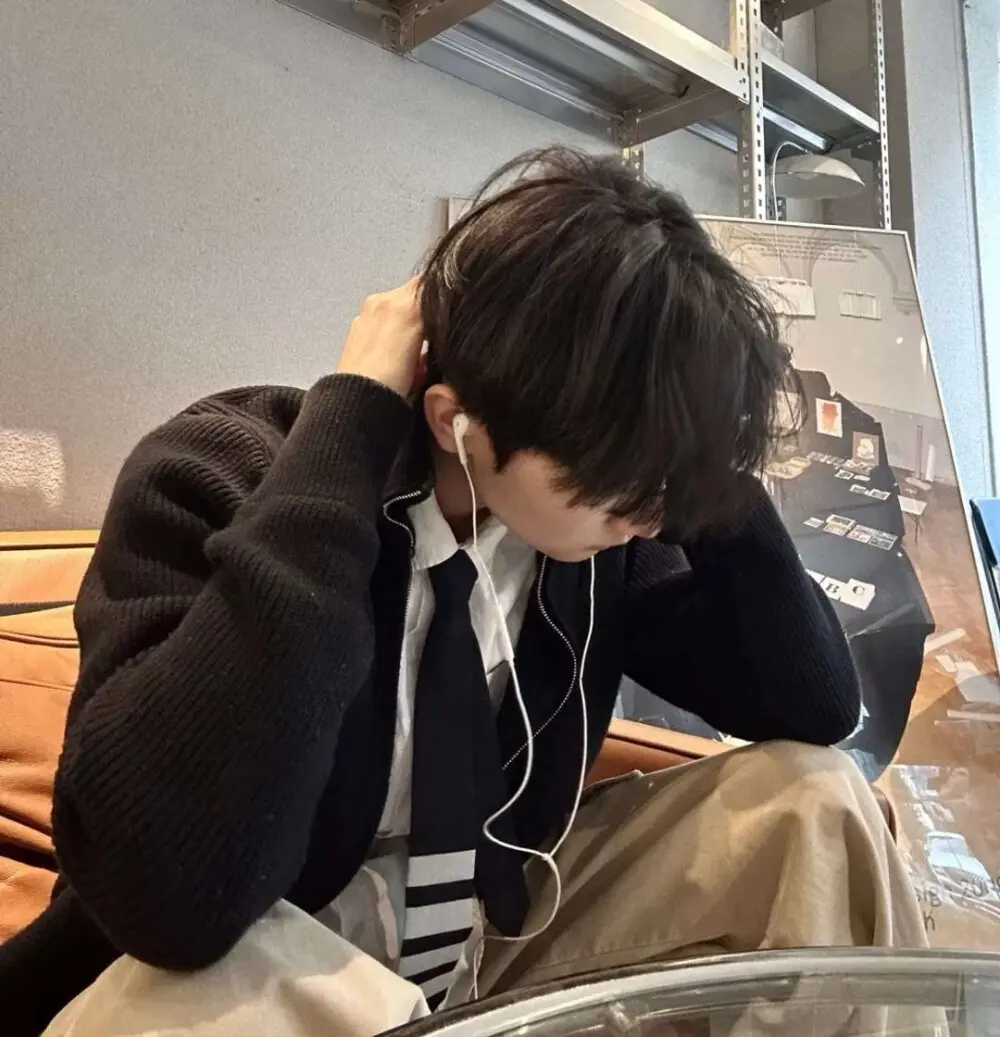 舍友by不吃姜小说全集免费在线观看-笔趣阁《舍友》完结版无删减-舍友全本高清阅读资源