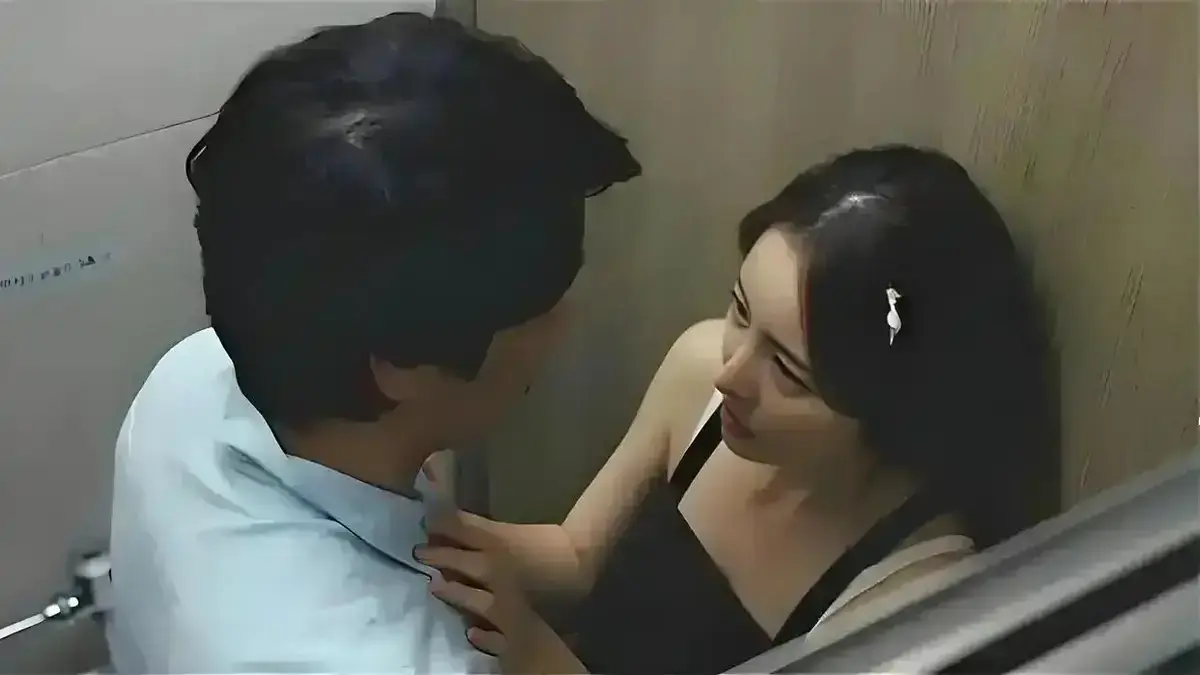《善良的小姨子》未删减完整版在线播放-韩国伦理剧HD高清资源-《善良的小姨子》1080P蓝光正片免费观看